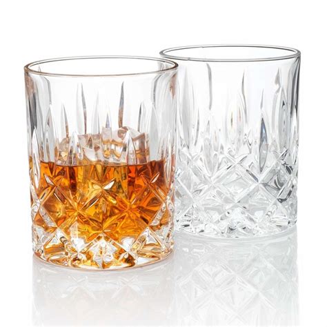 19 Bourbon Glasses To Elevate Your Drinking Experience In 2023 Tlab