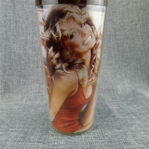 Farrah Fawcett Thermo Serv Cup Plastic Tumbler Iconic Red Swimsuit Pose