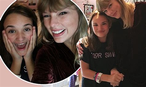 Taylor Swift Surprises One Of Her Super Fans At Her Home Daily Mail