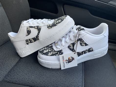 Check out our dior air force 1 selection for the very best in unique or custom, handmade pieces from our shoes shops. 草 に応じて エイリアン nike air force personalise ...