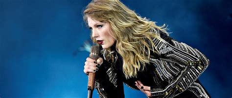 Taylor Swifts La Concert Used Facial Recognition To Detect Stalkers