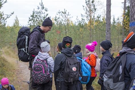 Skolan är placerad i kronoby centrum. Kruunupyy - Perusopetus