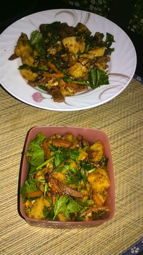 You asked what the french name médecins sans frontières means in english. namakucella: NASI IMPIT GORENG SEDAP
