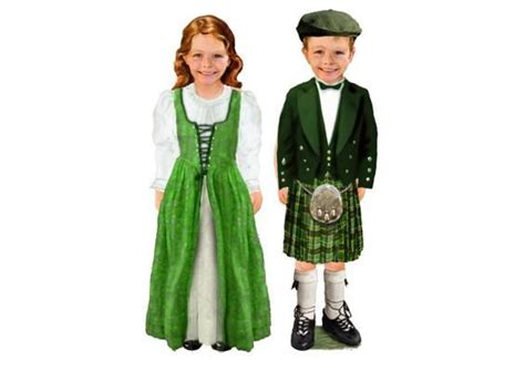 Meet Bree And Aidan From Ireland Traditional Irish Clothing Just Too Cute Figurino