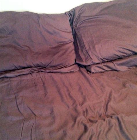 How To Remove Body Oil Stains And Odors From Bedsheets Dengarden