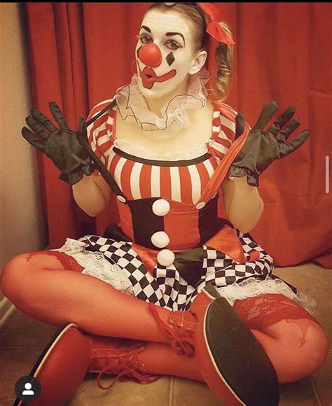 Female Clown Circus Costume Beautiful Day Debut Mad Princess Zelda