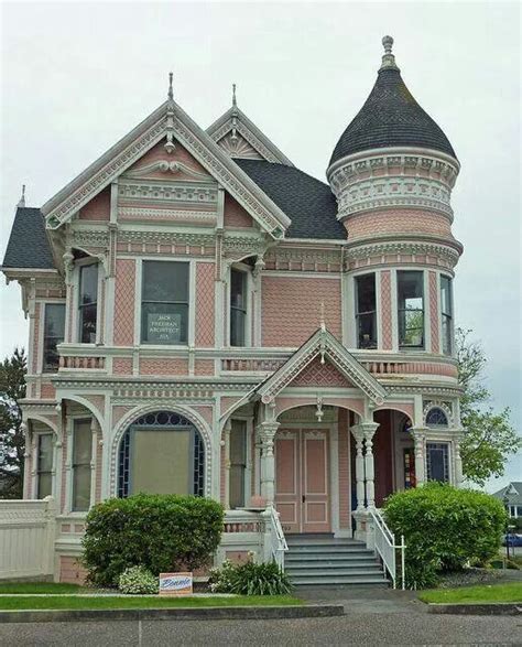 Pink Victorian Old Victorian Homes Victorian Homes Exterior