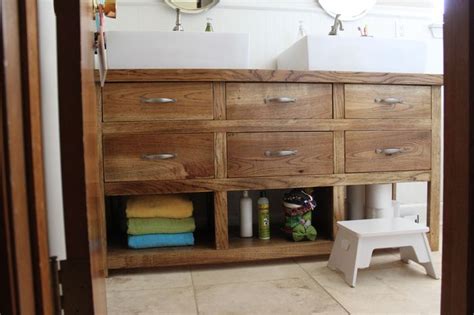From space saving, budget friendly diy organizers to clever hacks to keep your beauty supplies organized and looking pretty! Do It Yourself Bathroom Vanity Plans - WoodWorking ...