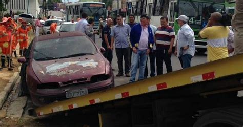 G1 Por Dia Dois Veículos Abandonados São Removidos Das Ruas De Manaus Notícias Em Amazonas