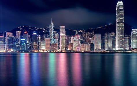 Schöne Stadt In Der Nacht Hong Kong Wolkenkratzer Lichter Meer