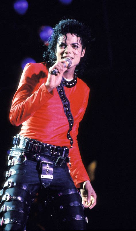 Michael Jackson Bad Tour | Michael jackson bad tour, Michael jackson, Michael jackson bad