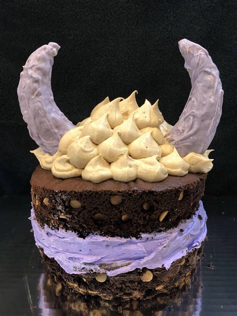 This first one is not for a birthday though. My husband wanted the monster cake from Breath of the Wild as his birthday cake. I did my best ...