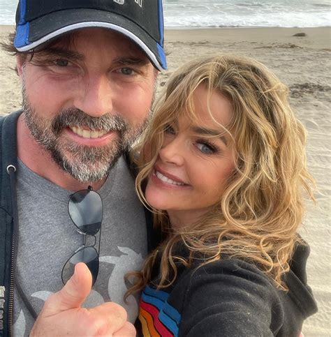 Read News Today Update Today Trending With Enjoy Denise Richards Slams Troll After Road Rage