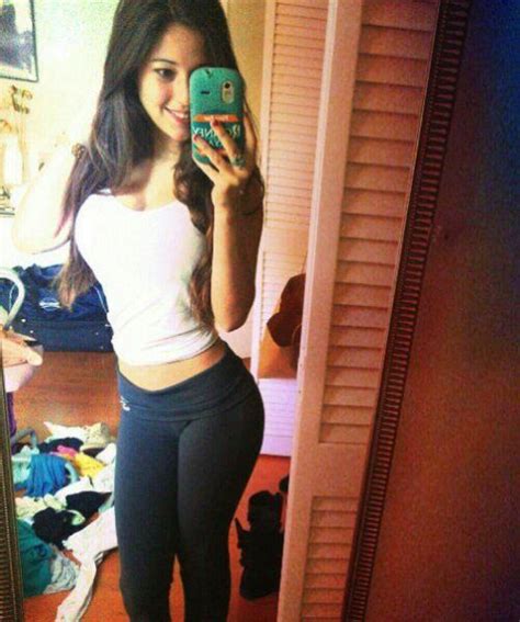 Whats Not To Love About Yoga Pants Part 3 35 Pics