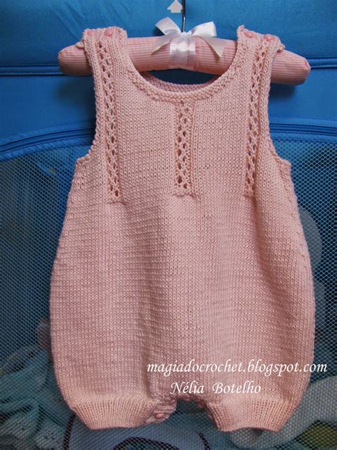 magia do crochet macacão e botinhas em tricot para bebé