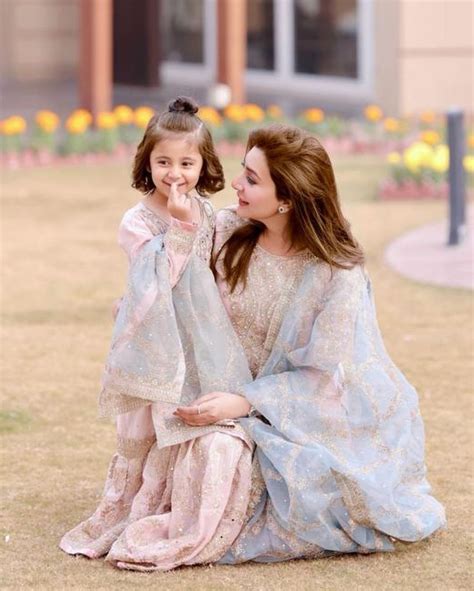 Aisha Khan S Latest Clicks With Babe Mahnoor From A Wedding Reviewit Pk