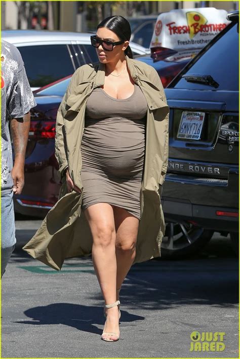 Full Sized Photo Of Kim Kardashian Pregnant Kanye West Movies 07