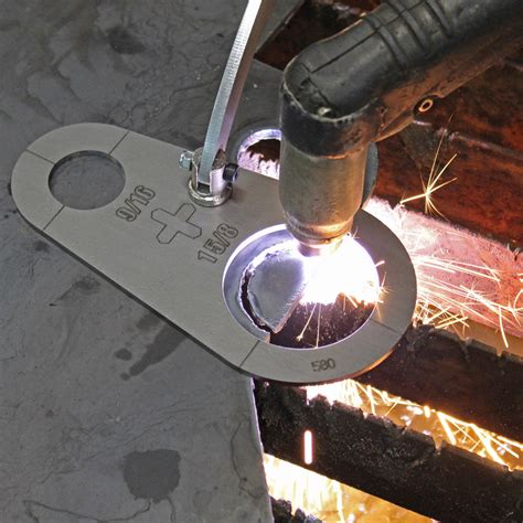 This eastwood plasma cutting guide allows for easy cutting of straight lines, curves, radii, and circles with minimal finishing. Plasma Stencil Circle Cutter Kit - 5 pc.