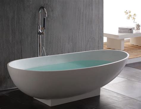 Find the perfect standing jacuzzi stock photos and editorial news pictures from getty images. What Different Types of Tubs are there to Use in Your ...