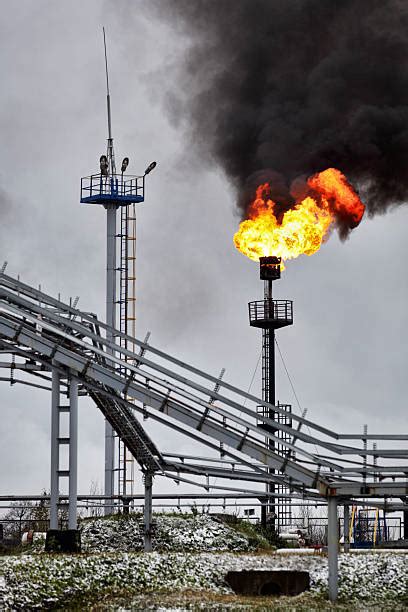 Oil Well Fire Stock Photos Pictures And Royalty Free Images Istock
