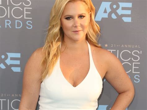 Amy Schumer Gets Real About Her First Sexual Experience The Hollywood Gossip