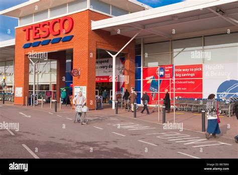 Tesco Supermarket Shop Store In Beccles Suffolk Uk Stock Photo Alamy