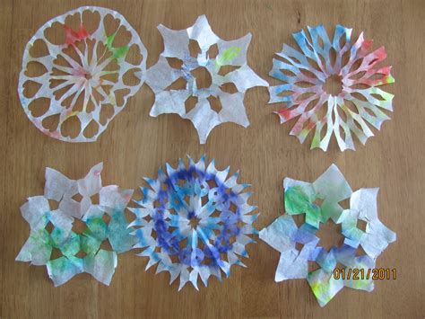 This was the most difficult part because i was trying to figure out how best to attach the filters. 26 Easy DIY Coffee Filter Snowflakes | Patterns & Tutorials