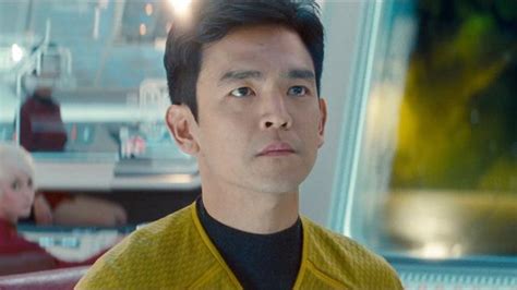 John Cho Reveals Sulu Is Gay In Star Trek Beyond Here S How Fans Are Reacting