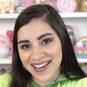 Shop the official merchandise store of your favorite youtuber, moriah elizabeth (me). Moriah Elizabeth - Bio, Facts, Family | Famous Birthdays