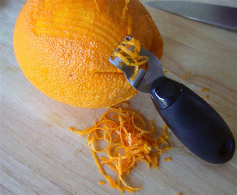 Ways To Use Leftover Orange Peels Threads Werindia