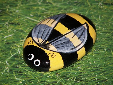 25 Best Painted Rock Bumble Bee Ideas Rock Painting Patterns Rock