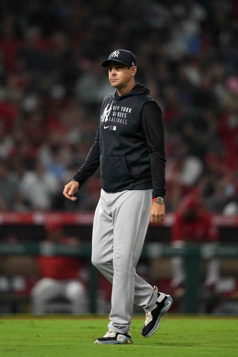 Yankees Sign Aaron Boone To Three Year Extension Mlb Trade Rumors