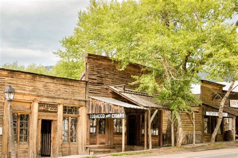 Two Montana Ghost Towns Where The Old West Comes Alive