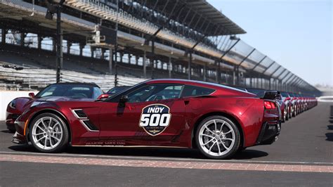 Indy 500 Pace Car 2019 Corvette Grand Sport