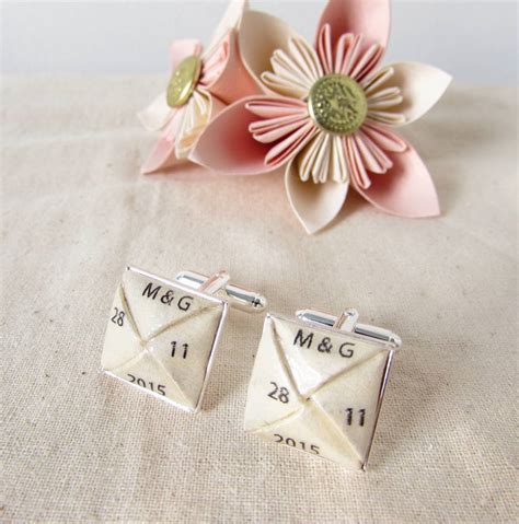 When it comes to the best anniversary gifts, thoughtful is best, and diy is one of the best ways to achieve that sentiment. Impress Your Partner With These 1st Anniversary Gift Ideas ...