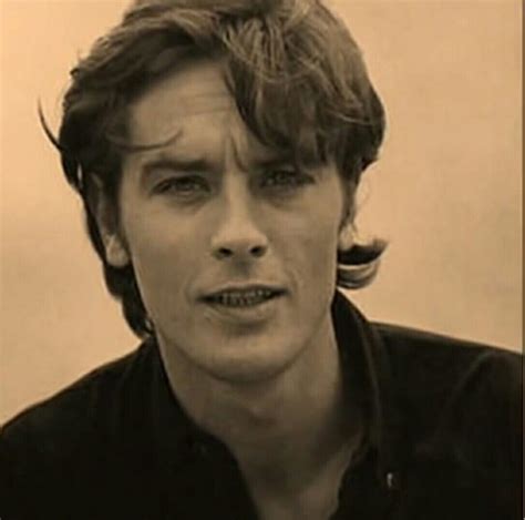 Les gens qui défendent depardieu, moi je les estime. alain delon | Delon, Alain delon, Actrice