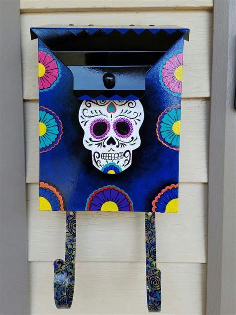 Create amazing dia de los muertos posters for your party or event by customizing easy to use templates. Handpainted Dia de Los Muertos mailbox | Halloween wreath ...