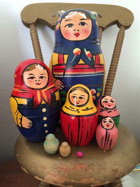 Set Of 8 Russian Nesting Dolls Zagorsk Russia Matryoshka Etsy