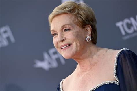 Julie Andrews Talks Mary Poppins 87th Birthday And Dodging Covid