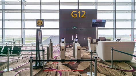 A Detailed Guide To Changi Airport In Singapore Point Hacks