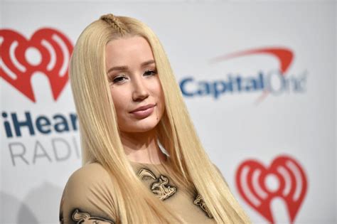 Iggy Azalea Says Shes Making So Much Money From Onlyfans After Two