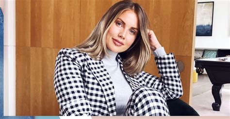 Makarna avslöjade att de var gravida strax efter att de gift sig och maja. Maja Nilsson Lindelöf: Allt vi vet om influencern | Frida