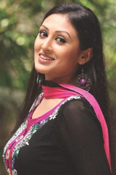 Kusum Sikder Biography Height Weight Age Affairs Wiki And Facts