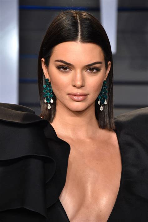 See Of Kendall Jenner s Best Hair And Beauty Moments ヘアスタイリング クールなヘアスタイル 人気トップモデルのまとめ