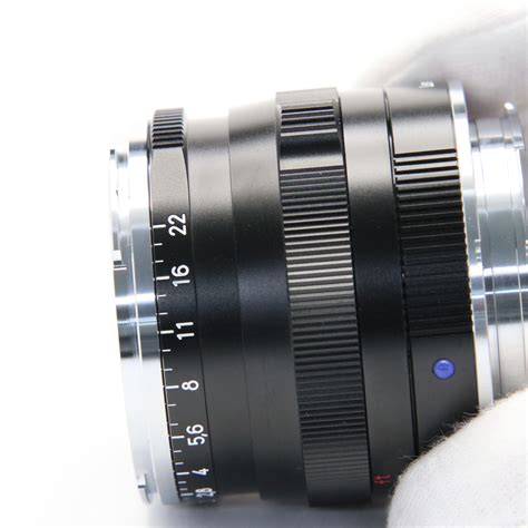 Carl Zeiss Planar T 50mm F2 Zm For Leica M Mount Black Near Mint