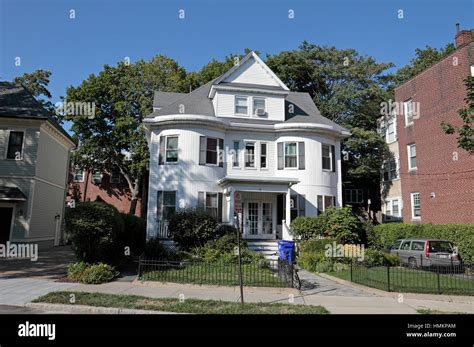 Typical American House Hi Res Stock Photography And Images Alamy