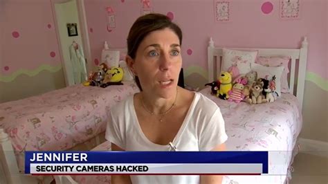 8歳女児の部屋のウェブカメラがハッキングされ着替えの様子などがネットで勝手に公開される gigazine