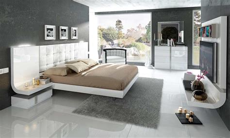 Grande Modern Bedroom Set White Color Modern Bedroom