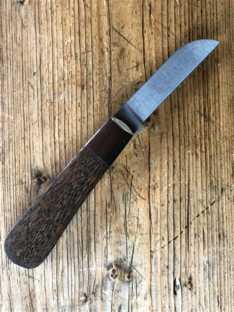 A Wright And Son Sheffield England Barlow Knife With Rosewood Scales And