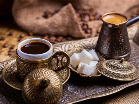 O que é o café turco e como preparar
